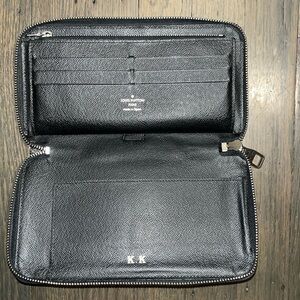 LOUIS VUITTON EPI ORGANIZER EUC
